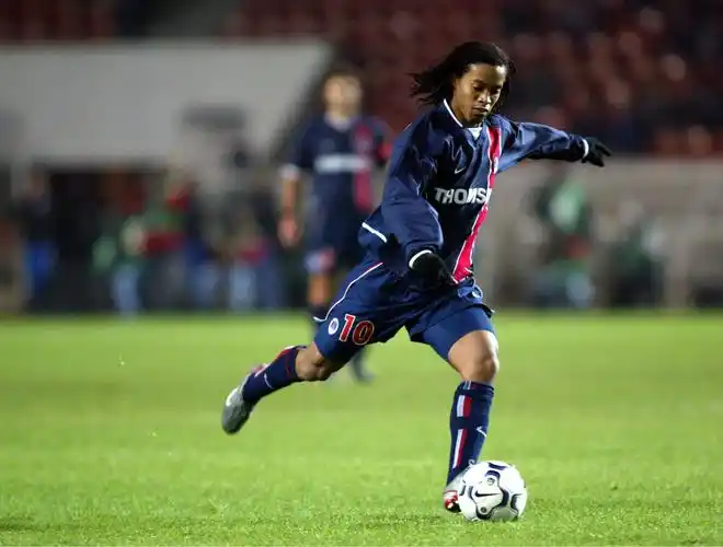 摆脱了贫困 摆脱了贫困