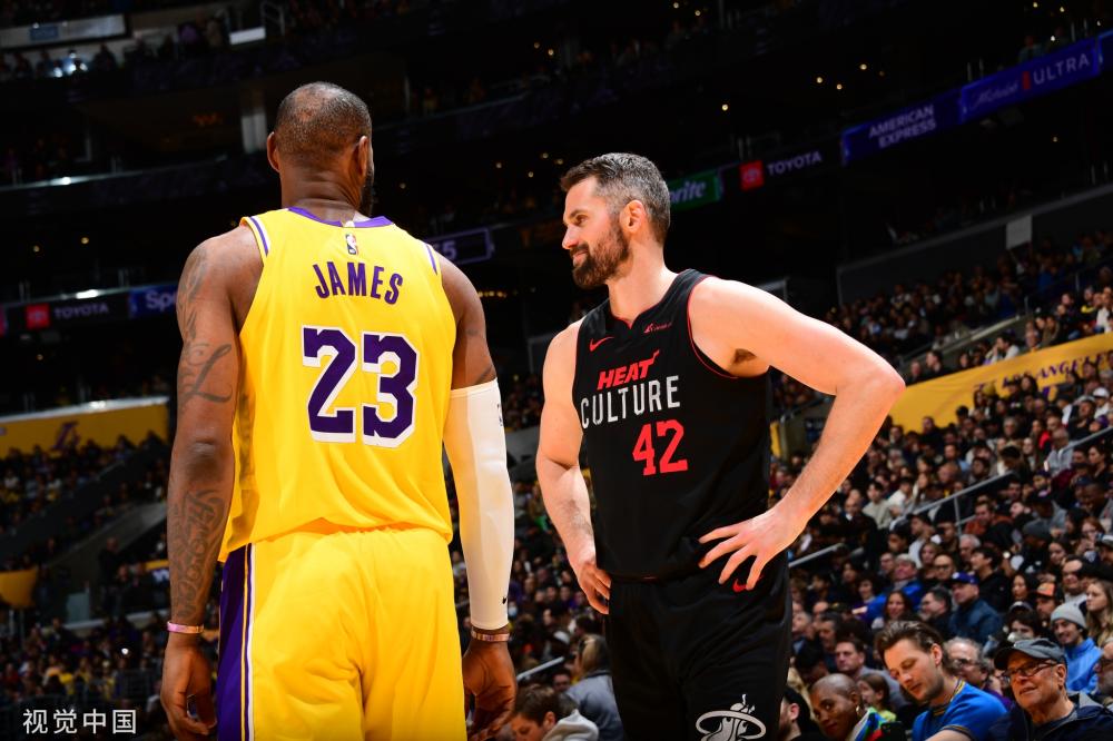 他们在与比 他们在与比